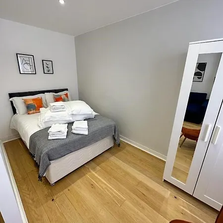 2A Soho Studios By Indigo Flats Sleeps 4 London Exterior foto
